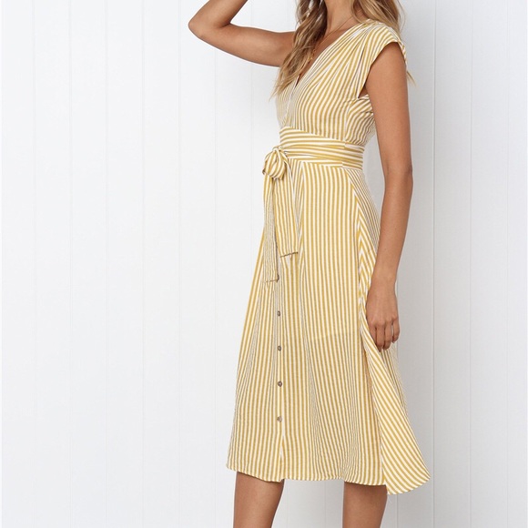 Yellow stripe dress - Picture 4 of 7
